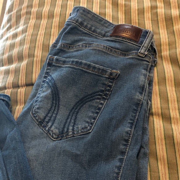 Hollister classic low rise jeans - Picture 1 of 2